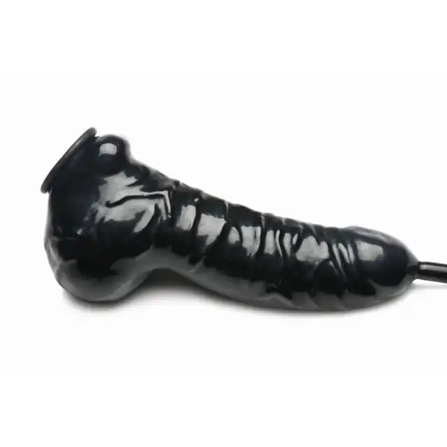 Master Series - Guzzler Realistic Latex Penis Sleeve with Hose. Czarna, lateksowa nakładka na penisa z wężem 122 cm do zabaw z pissingiem