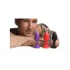 Master Series - Kink Inferno Drip Candles Black/Purple/Red. Zestaw kolorowych świec do BDSM w kształcie plugów analnych. Doskonały pomysł na urozmaicenie waszej sesji. 