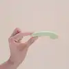 Magic Motion - Nyx Smart Panty Vibrator Green. Wibrująca, zielona, zdalnie sterowana przez aplikację wkładka do majtek z funkcją budzenia. Poznaj niesamowite możliwości!