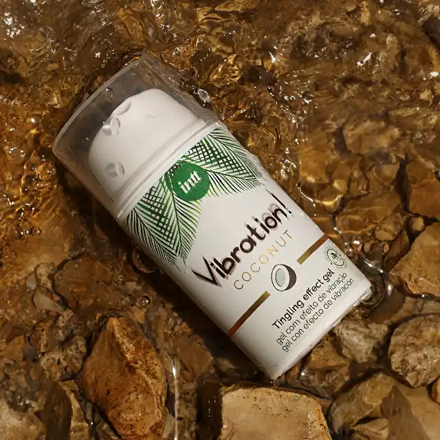 Intt - Vibration! Coconut Oil Vegan 15ml. Intensywnie stymulujący wibrator w płynie o aromacie kokosowym, wegańska formuła z roślinami lasów amazońskich