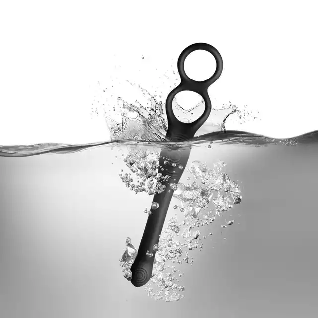 Rocks Off - The-Vibe 2 Prostate Vibrator with Remote Control. Nowoczesny, czarny stymulator prostaty z podwójnym ringiem i pilotem 
