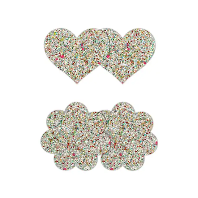 Pretty Pasties - Heart And Flower Glow In Dark. Dwie pary naklejek na sutki w dwóch kształtach, nasutniki świecące w ciemności
