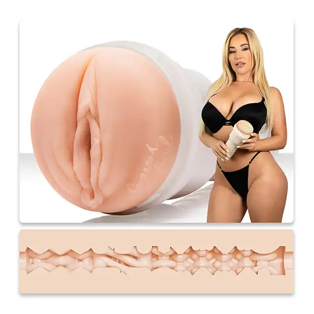 Fleshlight Girls - Savannah Bond. Realistyczny masturbator kultowej seks bomby i gwiazdy porno. Unikalne super stymulujące wnętrze
