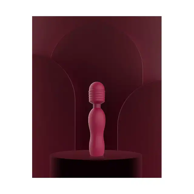 Dream Toys - Glam Travel Wand. Bordowa,e elegancka mini, magiczna różdżka doskonała do zabrania w podróż!
