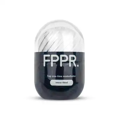 FPPR - Fap One-time Ribbed Texture. Kompaktowy masturbator jajeczko z elastycznym, żebrowanym rękawem w prążki