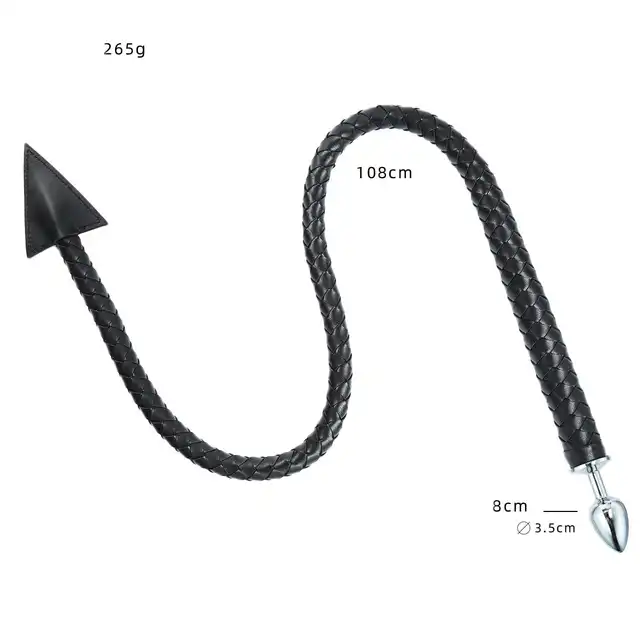 Oproducts - Devil Tail Buttplug and Weaved Whip. Wtyczka analna z batem w kształcie ogonka diabełka. Intrygujący dodatek do sesji BDSM