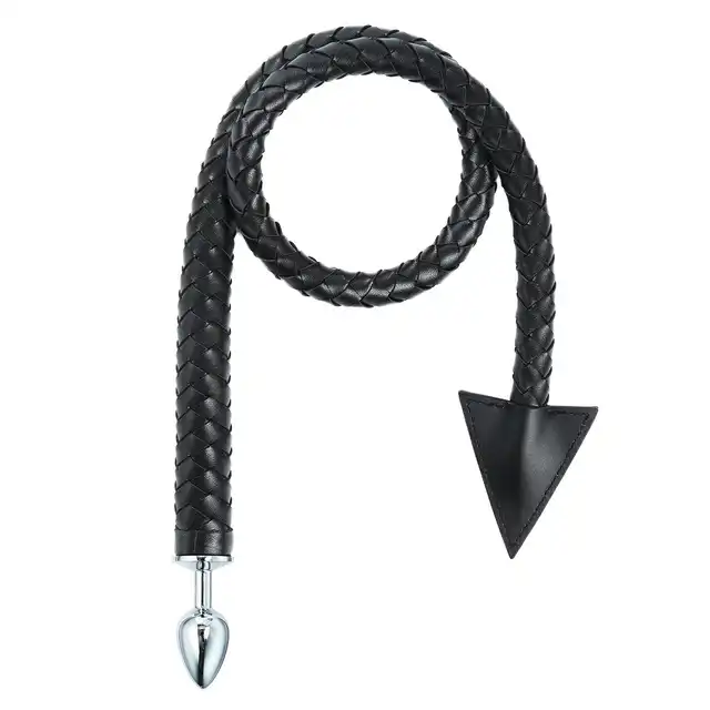 Oproducts - Devil Tail Buttplug and Weaved Whip. Wtyczka analna z batem w kształcie ogonka diabełka. Intrygujący dodatek do sesji BDSM