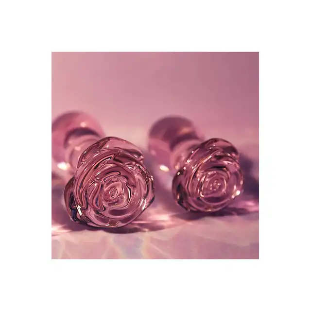 Glaze Glass - Rosebud Anal Training Set. Zestaw treningowy różowych, szklanych plugów analnych z ozdobnymi różami 