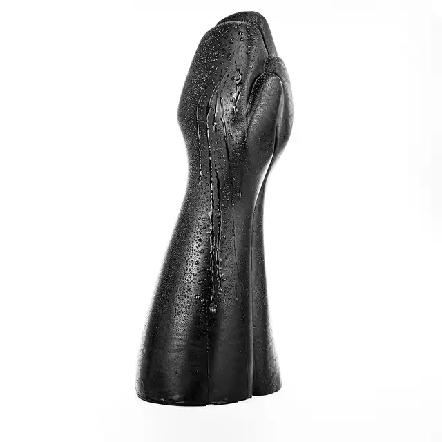 All Black - AB 59, 16 cm średnicy. Duże, czarne dildo do fistingu w kształcie pary rąk. Doskonałe dla fanów ekstremalnego rozciągania