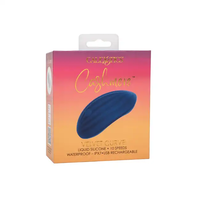 CalExotics - Cashmere Velvet Curve. Intensywny wibrator do łechtaczki, miękki i gładki silikon o sensualnych żłobieniach dla dodatkowej stymulacji
