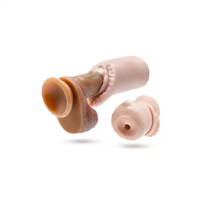 Blush - Enlust Alyssa Beige. Pochwa pociągającej modelki AI, ciasne żebrowanie z 5 dodatkowymi stymulującymi kulkami w oryginalnym designie