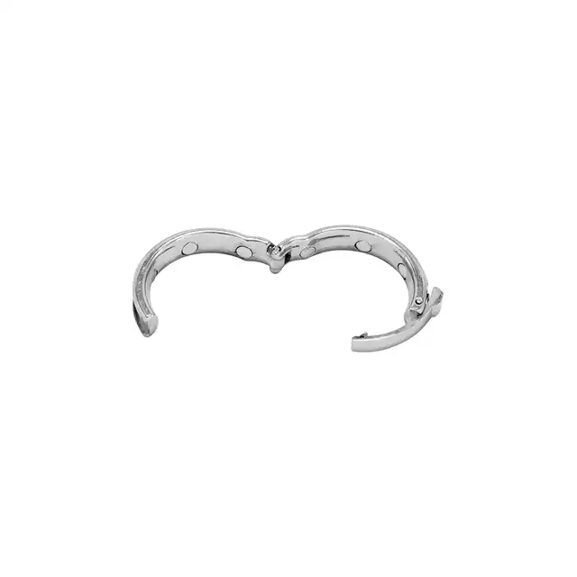 Locked - Cuff 30/35 mm. Nowoczesny metalowy pierścień na penisa z regulacją i magnetyczną kompresją. Doskonałe narzędzie dla trwałej erekcji i intensywnych orgazmów