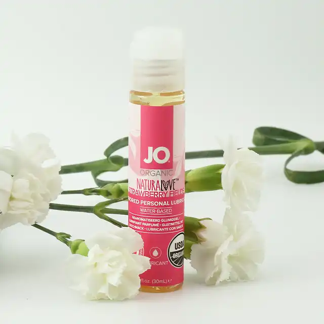 System Jo - Organic Naturalove Lubricant Strawberry 30 ml. Certyfikowany, organiczny i wegański lubrykant o aromacie truskawki. Długotrwały poślizg. 