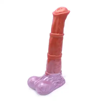 Kiotos Monstar - Dildo Beast 58 XL Squirt. Ogromne dildo w kształcie członka bestii, penis z wytryskiem. Bestia intensywnych doznań