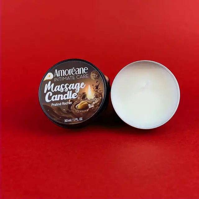 Amoreane - Massage Candle Praline Rocher. Świeca do masażu o otulającym zapachu praliny, baza z oleju sojowego nawilży oraz zregeneruje skórę