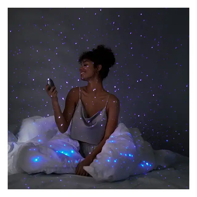 Svakom - Pulse Galaxie Starlight Projector Lilac. Powietrzny stymulator łechtaczki, intensywne fale powietrzne z projektorem gwiazd, w kolorze liliowym