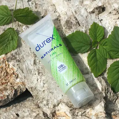 Durex - Naturals Pure 100 ml. Wodny lubrykant nawilżający do miejsc intymnych, delikatna formuła