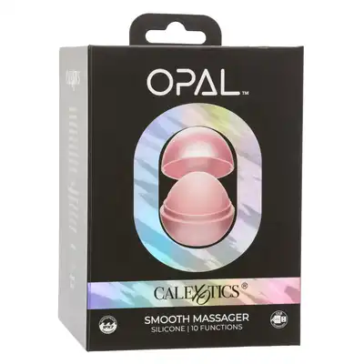 CalExotics - Opal Smooth Massager Pink. Wyjątkowy masażer do stymulacji łechtaczki i innych miejsc erogennych, perłowo różowe etui