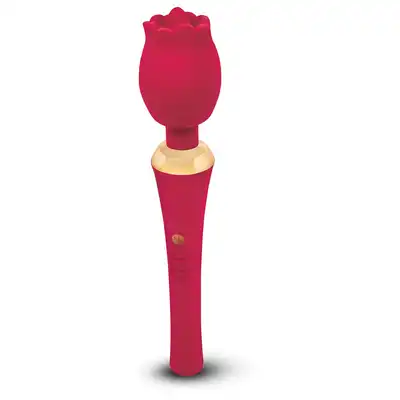 Rosegasm - Bouquet Rose Wand. Czerwona magiczna różdżka w kształcie róży z języczkiem do stymulacji łechtaczki. Zmysłowe i pełne elegancji doznania