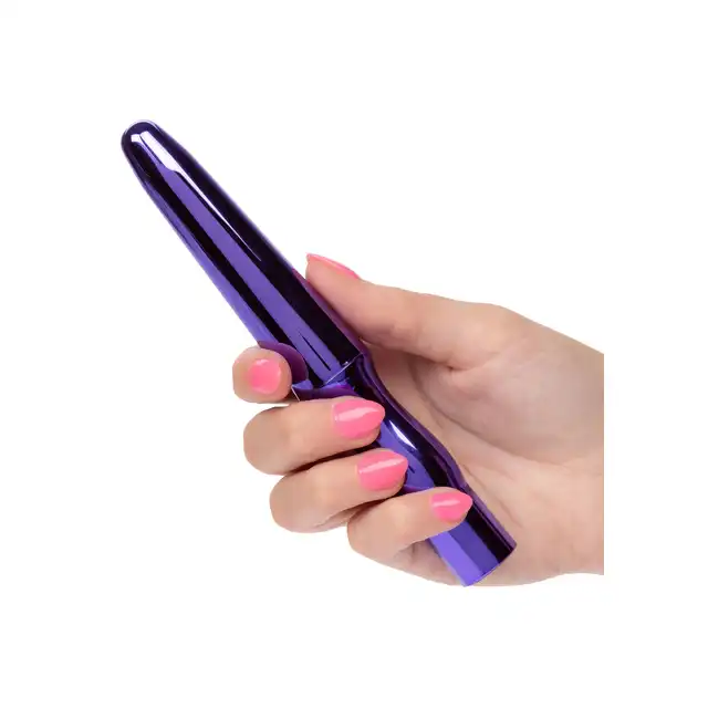CalExotics - Rechargeable Anal Probe Purple. Smukły wibrator analny o wysokiej intensywności wibracji, satysfakcjonujące doznania