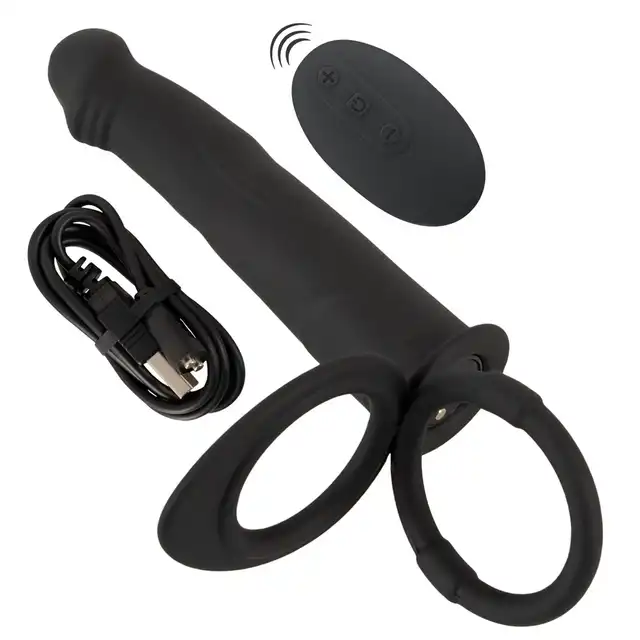 Black Velvets - Vibrating RC Double Fucker. Strapon męski, analny wibrator z pierścieniem na penisa i jądra, zapewniające intensywne doznania podwójnej penetracji