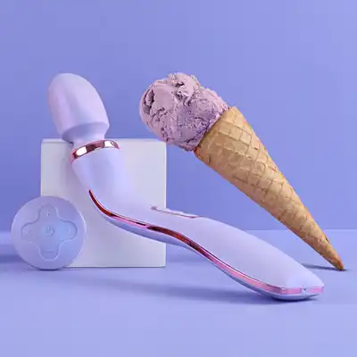 Wellness - Eternal Wand Purple. Silikonowa, lawendowa magiczna różdżka na pilota bezprzewodowego. Niesamowite doznania z 10 trybami wibracji