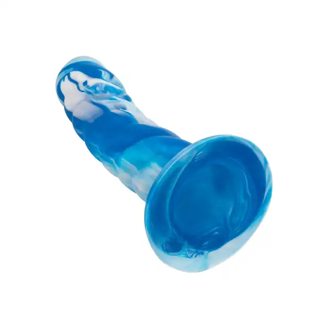CalExotics - Twisted Ribbed Probe Blue. Silikonowe dildo w niebieskim kolorze z przyssawką w podstawie, zapewniające eksplorację pełną stymulacji