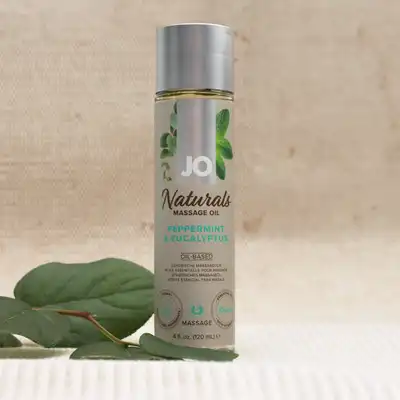 System Jo - Naturals Massage Oil Peppermint &amp; Eucalyptus 120ml. Aromatyczny wegański olejek do masażu o zapachu mięty pieprzowej i eukaliptusa
