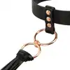 Rosy Gold - Collar with Flogger. Stylowe i funkcjonalny dodatek do zmysłowych zabaw.