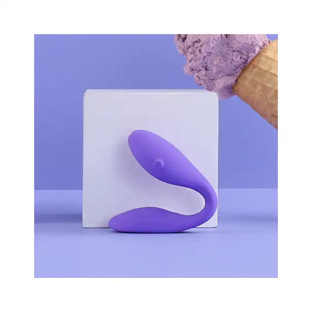 Wellness - Duo Purple. Wszechstronny wibrator dla par, intensywna stymulacja solo i w parze, elastyczny korpus i mocne wibracje