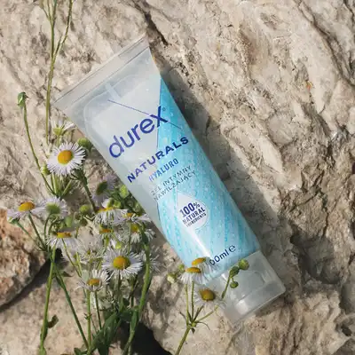 Durex - Naturals Hyaluro 100ml. Wodny żel intymny wzbogacony o kwas hialuronowy, długotrwały efekt nawilżający