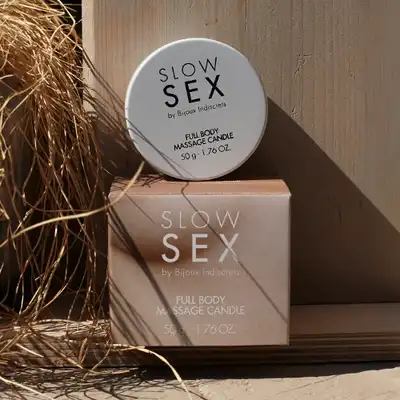 Slow Sex - Massage Candle 50g. Odżywcza świeczka do masażu, luksusowy masaż całego ciała, wykorzystując naturalne składniki i przyjemną temperaturę
