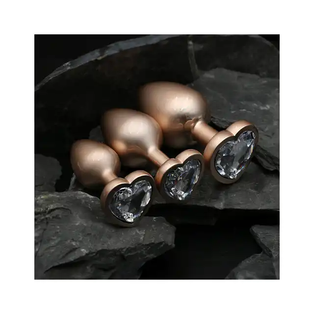 Dream Toys - Gleaming Love Pearl Gold Plug Set. Złoty zestaw eleganckich korków analnych z kryształkiem w kształcie serca