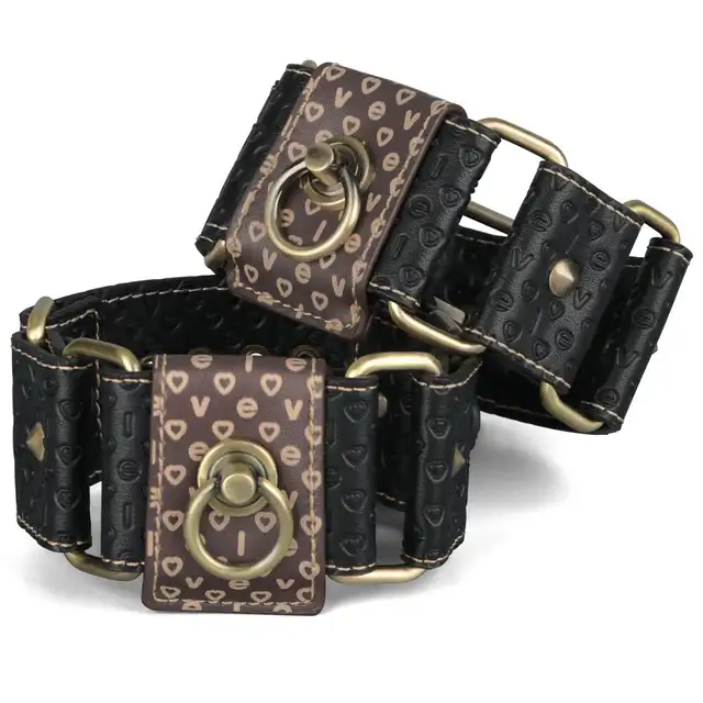 LoveToy - Rebellion Reign Ankle Cuffs. Kajdanki łączące luksus i rustykalny urok z wytrzymałością, przekształć intymne chwile w stylowe doświadczenie