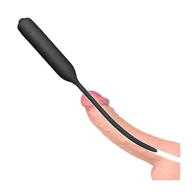 LoveToy - Urethral Dilator Vibrating Black. 10-Stopniowy wibrujący dilator z elastycznym silikonowym trzonem i długą sondą