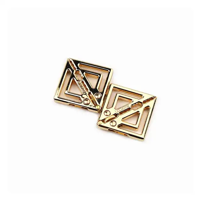 LOCKINK - Adjustable Nipple Clamps with Light Pendant Gold. Regulowane zaciski na sutki z zawieszką pięknie odbijającą światło
