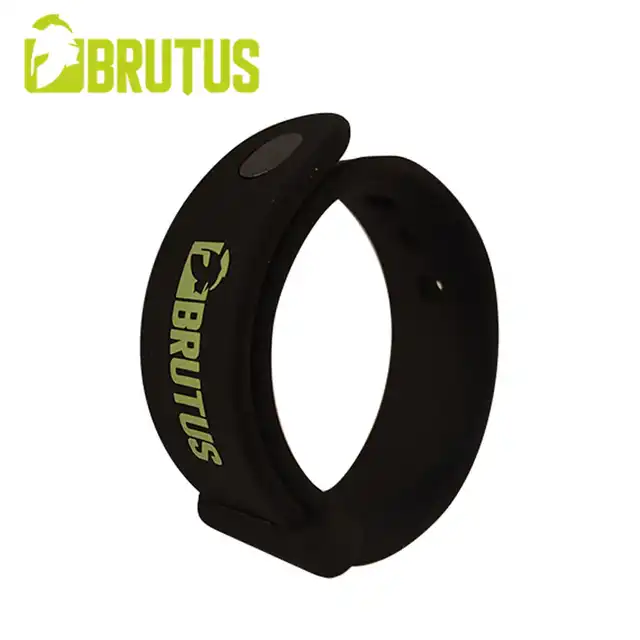 BRUTUS -The Watch Band. Luksusowy, Regulowany i Wygodny Pierścień na Penisa z Silikonu Premium!