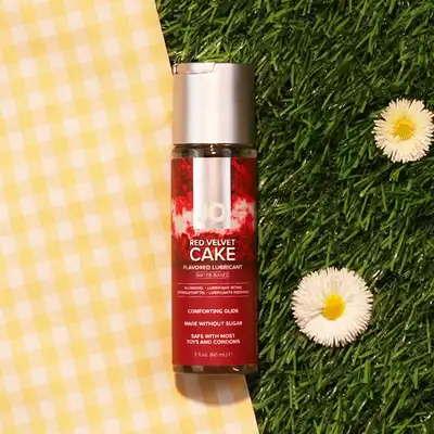 System JO - Red Velvet Cake 60ml. Limitowany lubrykant o smaku kultowego ciasta Red Velvet