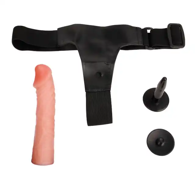 Baile - Jessica Strap-on. Realistyczne strap-on dildo z elastycznym paskiem i stymulującymi detalami dla pełnej satysfakcji