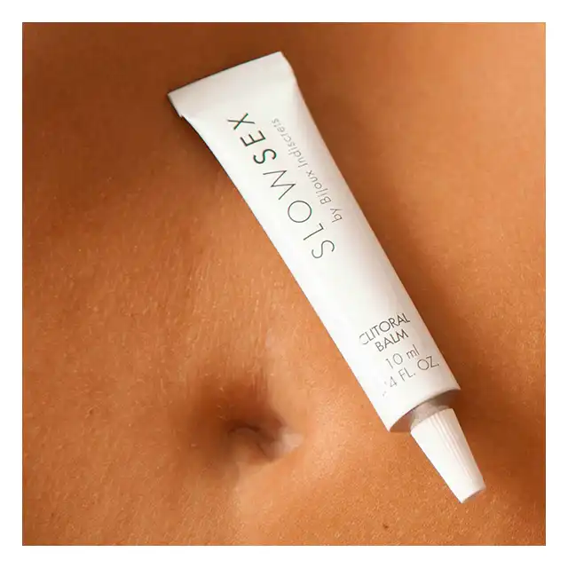 Bijoux Indiscrets - Slow Sex Clitoral Balm 10 ml. Rozgrzewający balsam do łechtaczki z żeń-szeniem  i arganiną. Doskonale poprawia ukrwienie i wzmacnia doznania