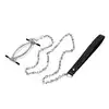 O-Products - Clit Clamp with leash chain. Metalowy rozwieracz do pochwy ze smyczą, wyjątkowy dodatek BDSM