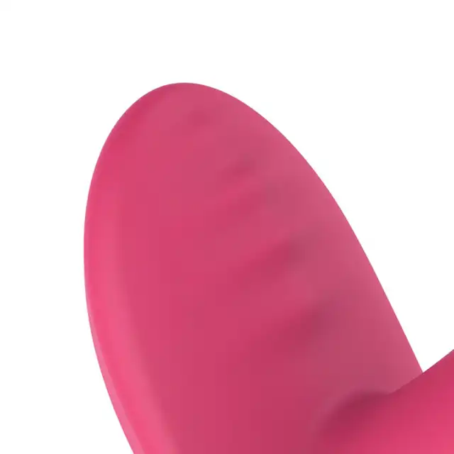 EasyToys - Easy Connect Ivy. Wibrator do noszenia z realistyczną i zakrzywioną główką, możliwość korzystania z różnych funkcji i wzorów wibracji dzięki aplikacji