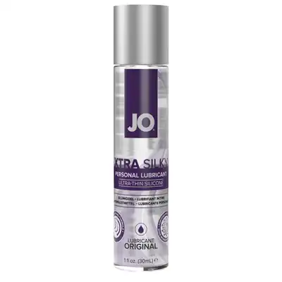 System JO - Xtra Silky Thin Silicone Lubricant 30 ml. Delikatny, silikonowy lubrykant na bazie wody wzbogacony o witaminę E. Doskonałe nawilżenie bez końca! Mega Sale!