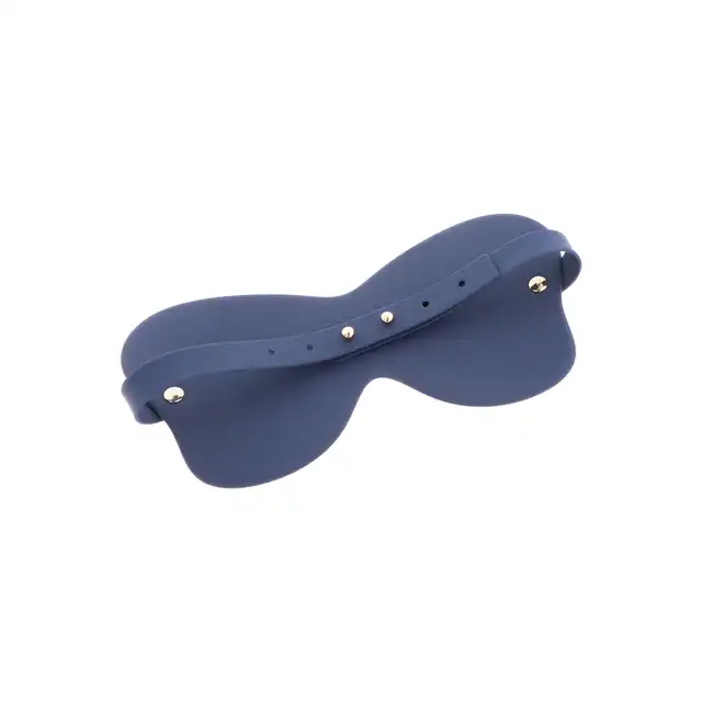 Taboom - Silicone Blindfold Blue. Silikonowa opaska na oczy, intensyfikuje zmysły i wzmacnia doznania, zapewniając niezapomniane erotyczne chwile