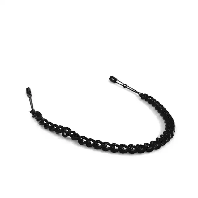 Brutus - Tweezer Nipple Clamps Black. Czarne metalowe zaciski na sutki, wytrzymałe akcesorium BDSM z regulowanym naciskiem, które