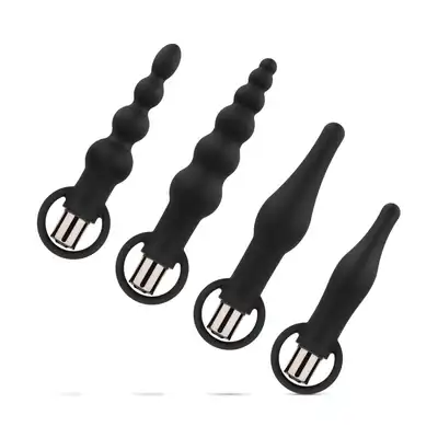 EasyToys - Anal Plug Set With Bullet Vibrator. Zestaw korków analnych z mini wibratorem, różne kształty i rozmiary