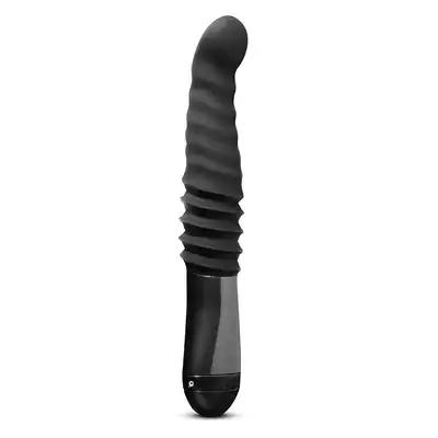Temptasia - Lazarus Thrusting Dildo Black. Ruchome dildo o intensywnym ruchu posuwistym, optymalna stymulacja i przyjemność
