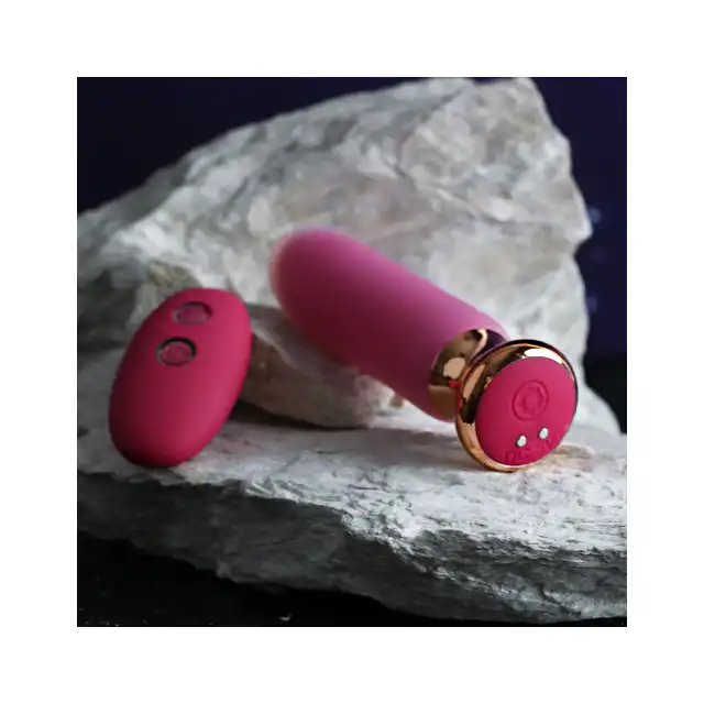 Buttocks - The Gracious Buttplug. Wibrujący korek analny o potężnym silniku, wyposażony w 7 trybów i 3 prędkości wibracji, z możliwością sterowania zdalnego