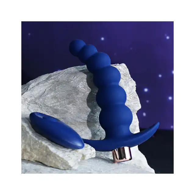 Buttocks - The Spunky Buttplug. Wibrujący korek analny z 6 trybami i 4 prędkościami wibracji, sterowany pilota, który dostarcza głębokich, dudniących wrażeń