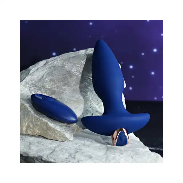 Buttocks - The Sparkle Buttplug. Wibrujący korek analny z 6 trybami i 4 prędkościami wibracji, sterowany za pomocą pilota